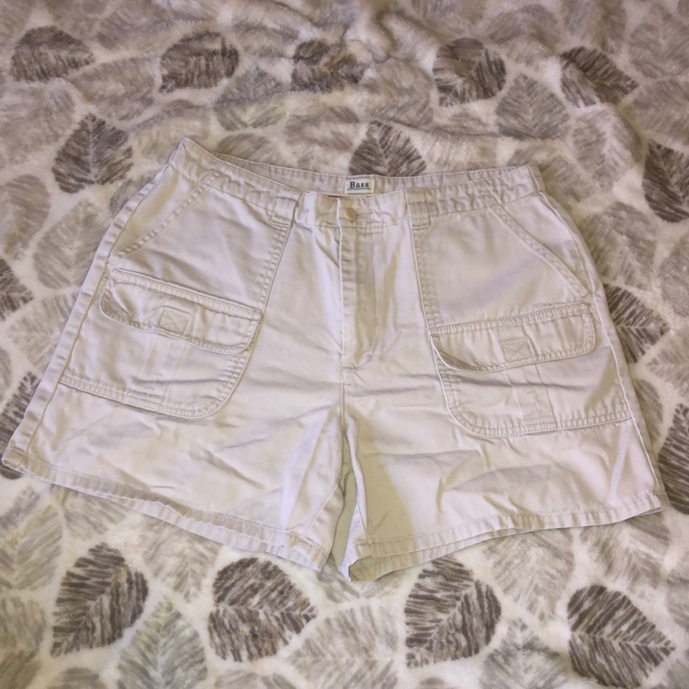 Bass Khaki Shorts